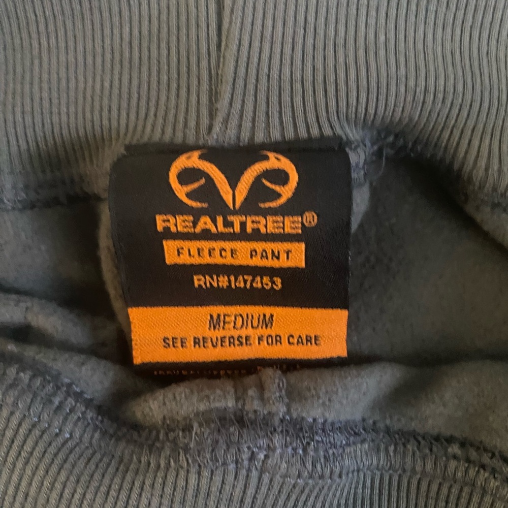 Realtree Gray Fleece PantsDrawstring Waist - Picture 3 of 8